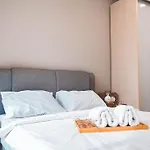 Binjai 8- 3Beds Family Suite#7Min To Klcc#Netflix
