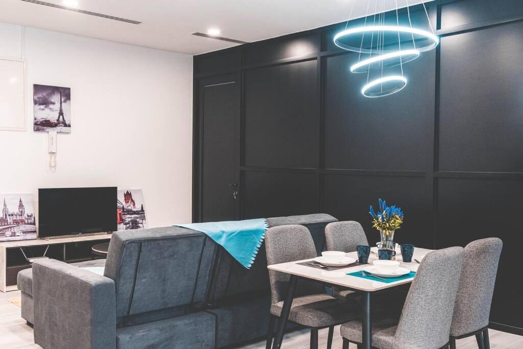 Apartemen Binjai 8- 3beds Family Suite#7min To Klcc#netflix