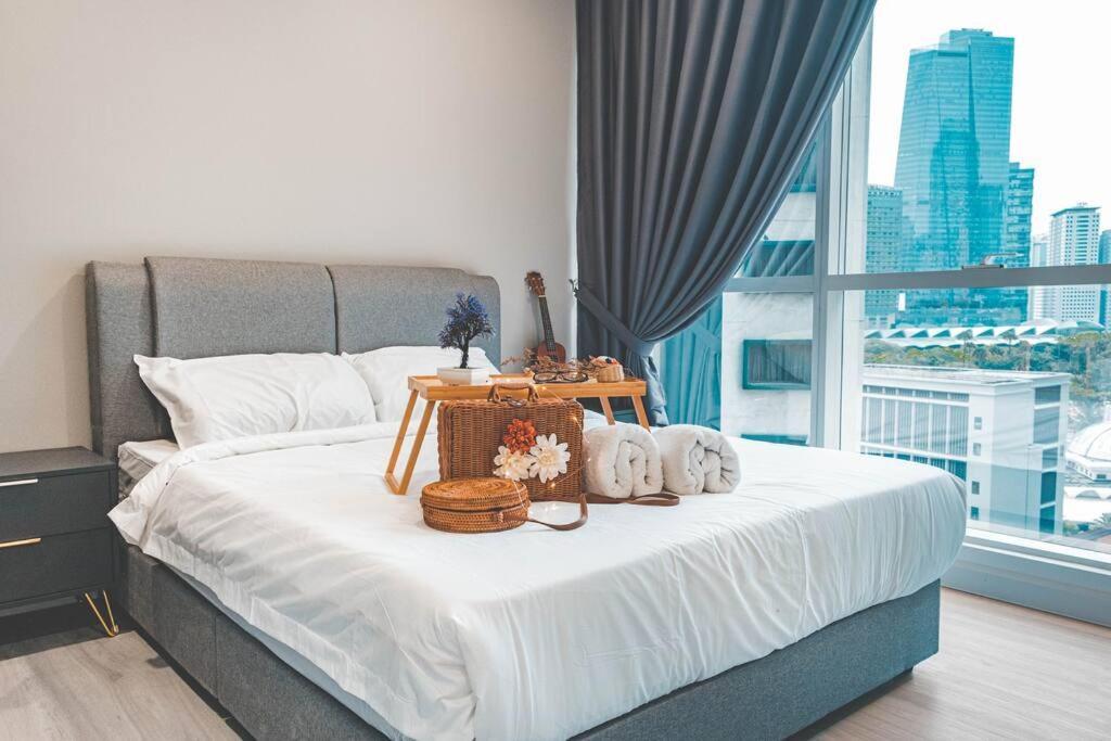 Binjai 8- 3beds Family Suite#7min To Klcc#netflix Apartment *